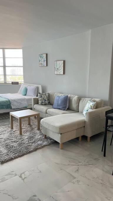 Sunny Isles Beach Spacious Apartment 外观 照片