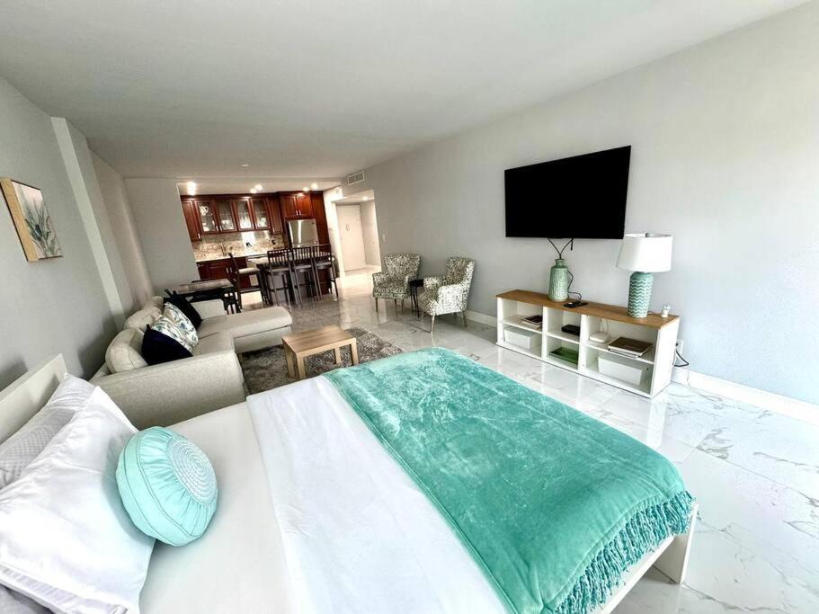 Sunny Isles Beach Spacious Apartment 外观 照片