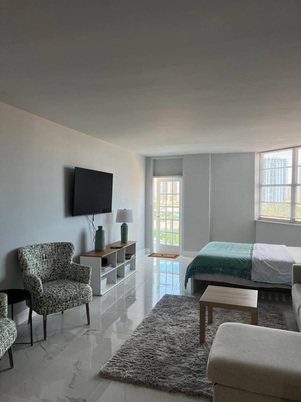 Sunny Isles Beach Spacious Apartment 外观 照片
